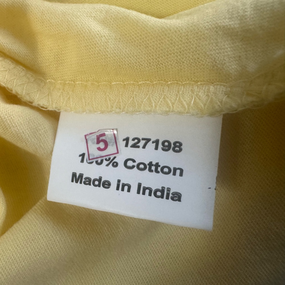 Queer Eye Antonio’s I Love A Pickle Graphic Tee - Picture 6 of 8